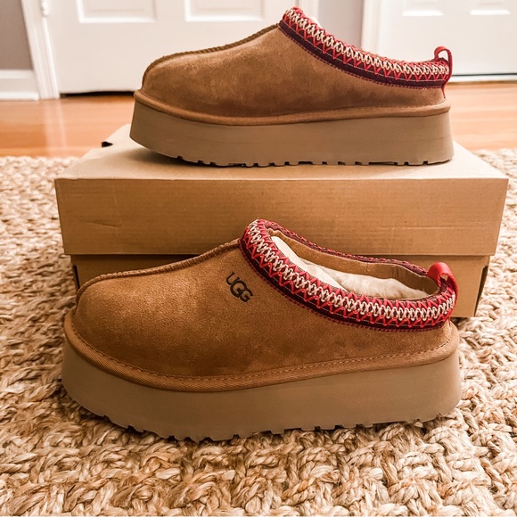 Brand New NWT UGG Tazz Mule Slipper Clog Chestnut Women’s Various Sizes - Picture 8 of 16